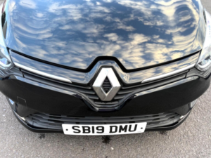 2019 Renault Clio 1.5 Dci Iconic Euro 6 (s/s) 5dr in Black — image 5