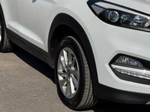 2018 Hyundai Tucson 1.6 Gdi Blue Drive Se Nav Euro 6 (s/s) 5dr in White — image 3