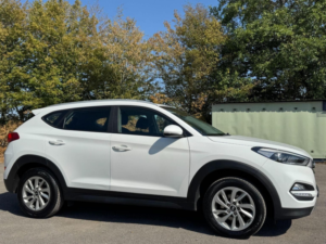 2018 Hyundai Tucson 1.6 Gdi Blue Drive Se Nav Euro 6 (s/s) 5dr in White — image 5
