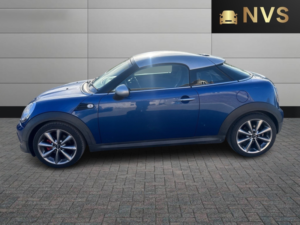 2011 MINI Coupe 1.6 Cooper Coupe in Blue — image 4
