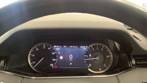 2022 Land Rover Range Rover Evoque 2.0 D200 Mhev R-Dynamic S Auto 4WD Euro 6 (s/s) 5dr in Grey — image 4