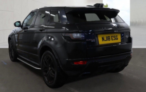 2018 Land Rover Range Rover Evoque 2.0 Td4 Hse Dynamic Lux Auto 4WD Euro 6 (s/s) 5dr in Black — image 3