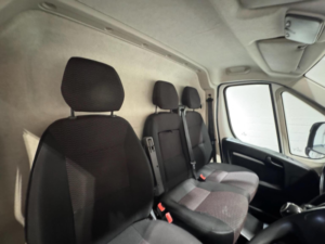 2020 Peugeot Boxer 2.2 Bluehdi 335 Professional L2 H2 Euro 6 (s/s) 5dr in White — image 3