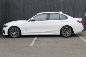 2022 BMW 3 Series 2.0 318i M Sport Saloon in White — image 5