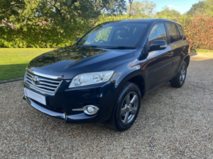 2012 Toyota Rav4 2.2 D-4d Xt-R in Grey — image 6