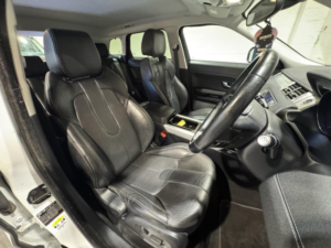 2013 Land Rover Range Rover Evoque 2.2 Sd4 Dynamic 4WD Euro 5 (s/s) 5dr in White — image 3