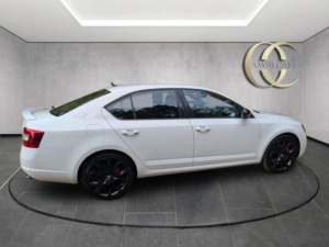 2015 Skoda Octavia 2.0 Tdi Vrs Euro 6 (s/s) 5dr (snav) in White — image 5