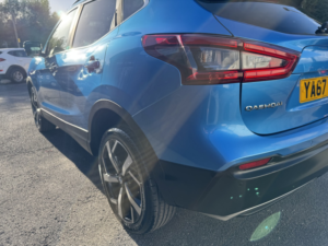 2017 Nissan Qashqai 1.5 Dci Tekna in Blue — image 4