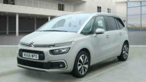 2018 Citroen Grand C4 Spacetourer 1.2 Puretech Flair Euro 6 (s/s) 5dr in Beige — image 3