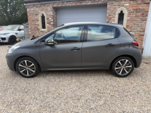 2016 Peugeot 208 1.2 Puretech Xs Lime in Silver — image 4