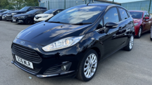 2016 Ford Fiesta 1.0 T Ecoboost Titanium X in Black — image 4
