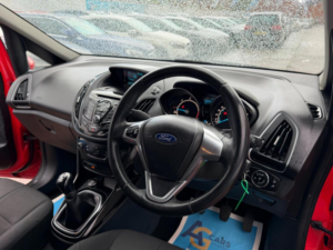 2015 Ford B-Max 1.6 Tdci Zetec Euro 5 5dr in Red — image 3