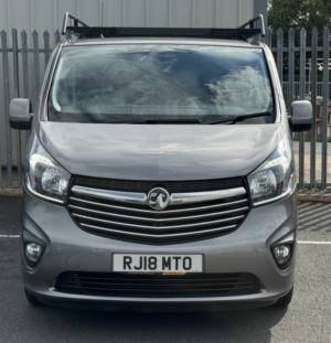 2018 Vauxhall Vivaro Sportive 1.6 Cdti 2900 L2 H1 No Vat in Grey — image 3