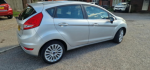 2009 Ford Fiesta 1.4 Zetec in Silver — image 2