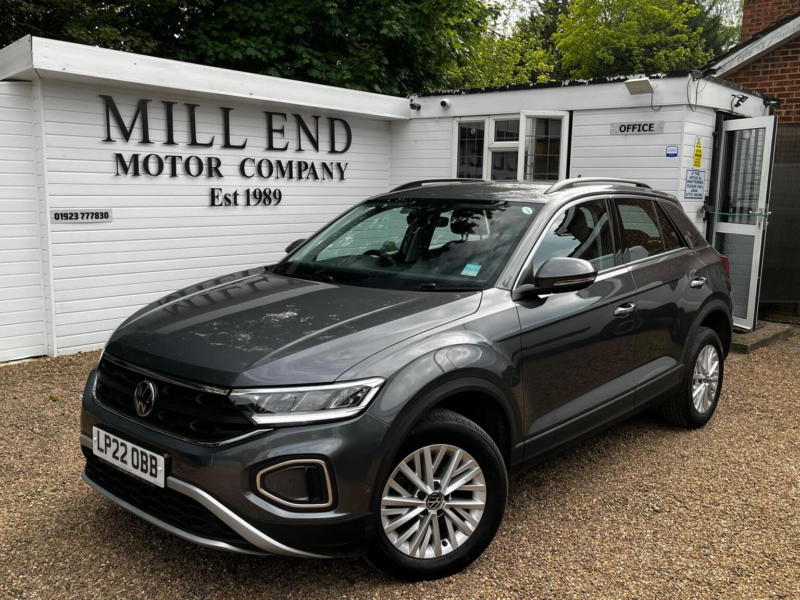 2022 Volkswagen T-Roc 1.5 Tsi Life DSG Euro 6 (s/s) 5dr in Grey — image 1