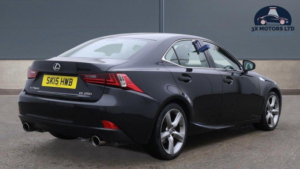 2015 Lexus Is 2.5 250 V6 Premier Auto Euro 5 4dr in Black — image 6