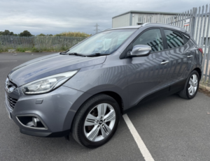 2015 Hyundai Ix35 Premium 2.0 Crdi 4WD in Grey — image 2