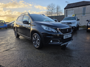 2016 Peugeot 2008 1.2 Puretech Allure in Black — image 2