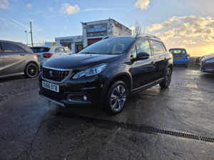 2016 Peugeot 2008 1.2 Puretech Allure in Black — image 3
