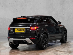 2016 Land Rover Range Rover Evoque 2.0 Td4 Autobiography Auto 4WD Euro 6 (s/s) 5dr in Black — image 4