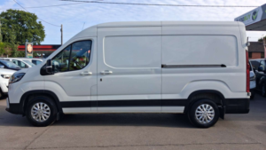2024 Maxus Deliver 9 2.0 D20 Lux Panel Van 5dr Diesel Manual Fwd L3 H2 Euro 6 (s/s) (163 Ps) in White — image 5