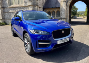 2018 Jaguar F-Pace 2.0 P250i R-Sport Auto AWD Euro 6 (s/s) 5dr in Blue — image 2