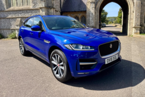 2018 Jaguar F-Pace 2.0 P250i R-Sport Auto AWD Euro 6 (s/s) 5dr in Blue — image 6