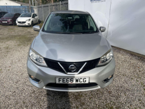 2016 Nissan Pulsar 1.2 Dig-T N-Connecta Xtron Euro 6 (s/s) 5dr in Silver — image 2