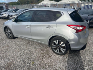2016 Nissan Pulsar 1.2 Dig-T N-Connecta Xtron Euro 6 (s/s) 5dr in Silver — image 4