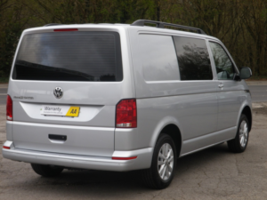 2023 Volkswagen Transporter 2.0 Tdi T28 Highline Panel Van With Side Windows And Tailgate in Silver — image 6