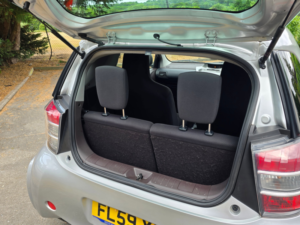 2009 Toyota Iq 1.0 Vvt-I 2 Euro 4 3dr in Silver — image 6