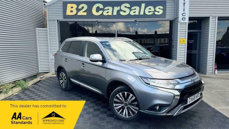 2018 Mitsubishi Outlander 2.0 Mivec Juro CVT 4WD Euro 6 (s/s) 5dr in Grey — image 1