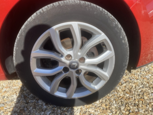 2017 Renault Clio 0.9 Dynamique Nav Tce 90 in Red — image 4