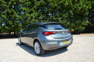 2019 Vauxhall Astra 1.6 Cdti Blueinjection Elite Nav in Grey — image 4