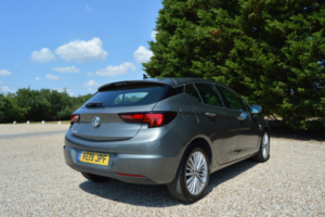 2019 Vauxhall Astra 1.6 Cdti Blueinjection Elite Nav in Grey — image 5