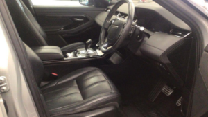 2019 Land Rover Range Rover Evoque 2.0 D180 R-Dynamic Se Auto 4WD Euro 6 (s/s) 5dr in Silver — image 2