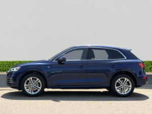 2019 Audi Q5 2.0 Tdi 40 S Line SUV 5dr Diesel S Tronic Quattro Euro 6 (s/s) (190 Ps) in Blue — image 4