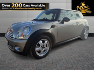 2007 MINI Hatch 1.4 One Hatch in Silver — image 3