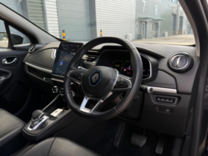 2020 Renault Zoe R135 52kwh Gt Line Auto 5dr (i, Rapid Charge) in Black — image 2