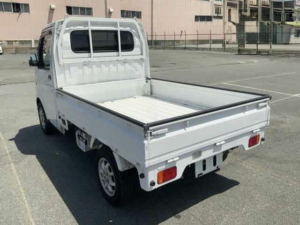 2010 Suzuki Carry Wagon Truck Kc Ac/ps in White — image 2