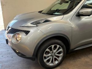 2015 Nissan Juke 1.6 Tekna Xtron Euro 6 5dr in Silver — image 2