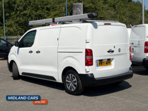 2021 Vauxhall Vivaro 1.5 Turbo D 2700 Dynamic in White — image 5