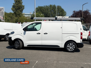 2021 Vauxhall Vivaro 1.5 Turbo D 2700 Dynamic in White — image 6