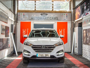 2016 Hyundai Tucson 2.0 Crdi Blue Drive Premium Euro 6 (s/s) 5dr in White — image 2