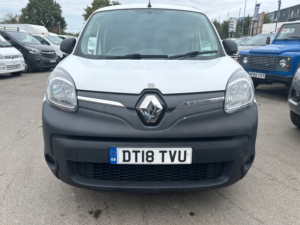 2018 Renault Kangoo Maxi Ze — image 2