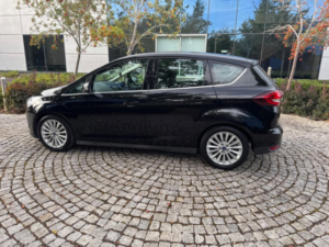 2017 Ford C-Max 1.5 Tdci Titanium Euro 6 (s/s) 5dr in Black — image 6