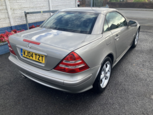 2004 Mercedes-Benz Slk 2.3 Slk230 Kompressor in Silver — image 2