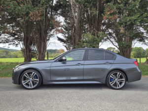 2016 BMW 3 Series 3.0 340i M Sport Saloon in Grey — image 4