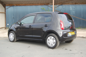 2013 Volkswagen Up 1.0 Move Up! in Black — image 4