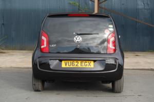 2013 Volkswagen Up 1.0 Move Up! in Black — image 5